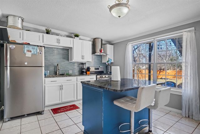 3816 Cornish Avenue, Fort Worth, TX 76133