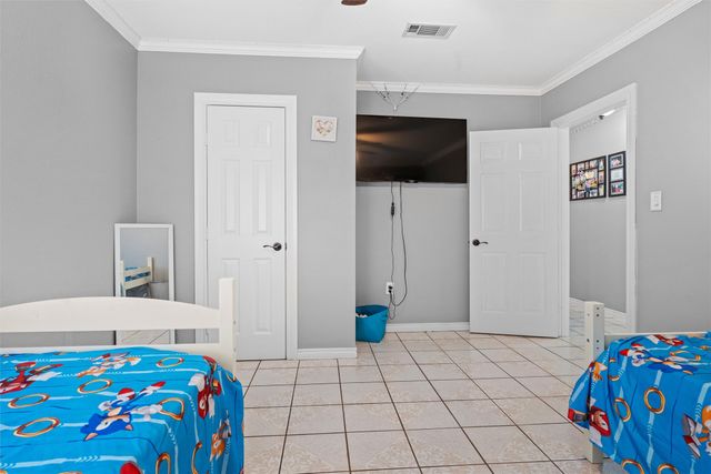 3816 Cornish Avenue, Fort Worth, TX 76133