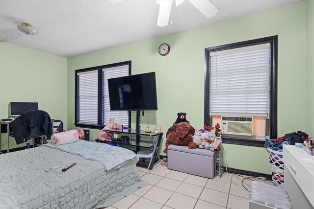 3816 Cornish Avenue, Fort Worth, TX 76133