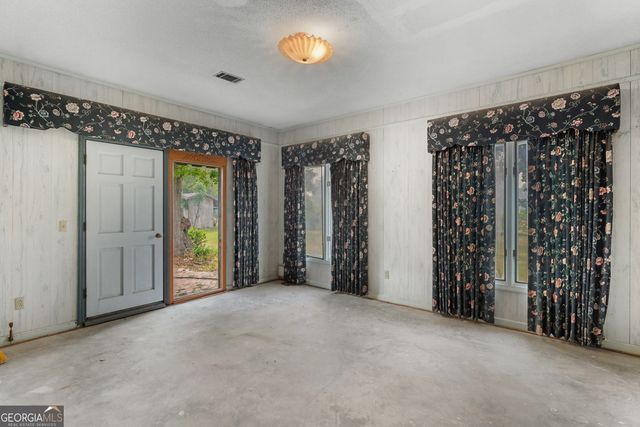 565 Bragg Road, Brooklet, GA 30415