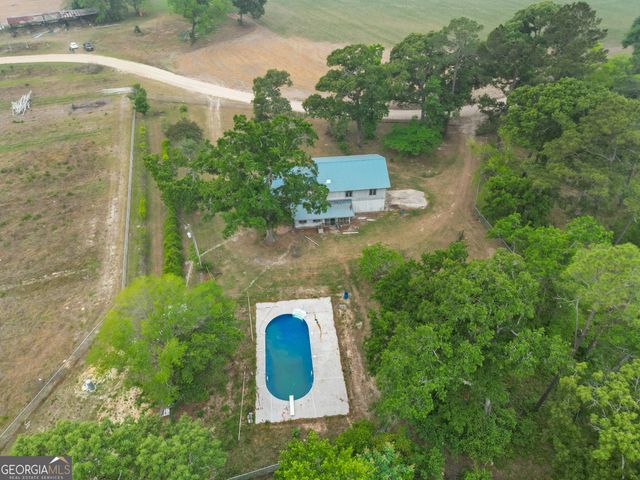 565 Bragg Road, Brooklet, GA 30415
