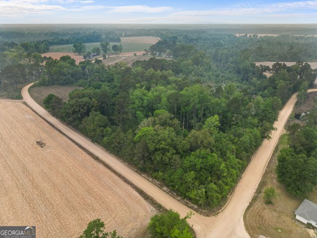 565 Bragg Road, Brooklet, GA 30415