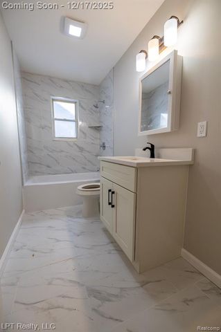 6409 Grandville Avenue, Detroit, MI 48228