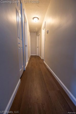 6409 Grandville Avenue, Detroit, MI 48228