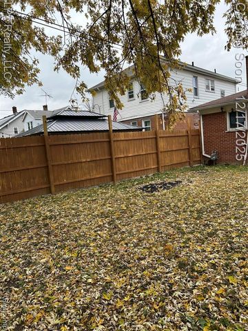 6409 Grandville Avenue, Detroit, MI 48228