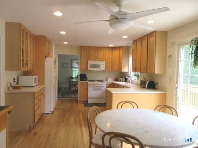 29 Tarrywile Lake Road, Danbury, CT 06810