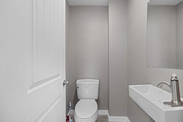 6128 N Wall St, Spokane, WA 99205