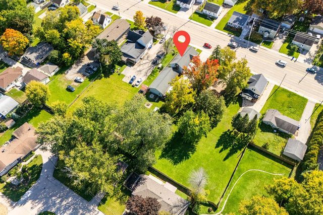 208 E CALUMET STREET, Appleton, WI 54915