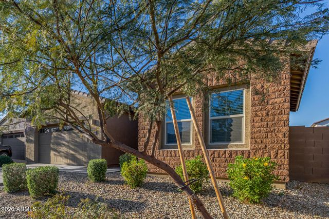 19206 W WOLF Street, Litchfield Park, AZ 85340