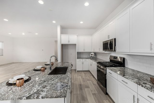 19206 W WOLF Street, Litchfield Park, AZ 85340