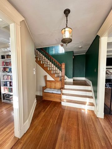 34 Rotch St, New Bedford, MA 02717