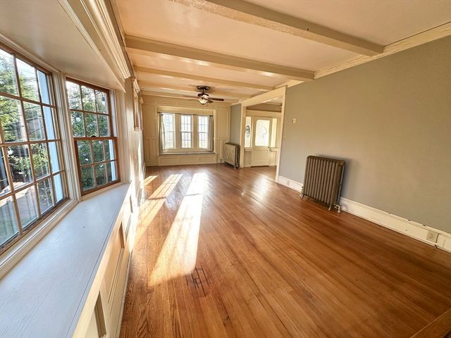 34 Rotch St, New Bedford, MA 02717