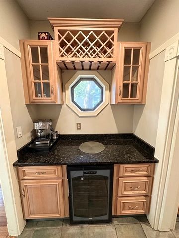 34 Rotch St, New Bedford, MA 02717