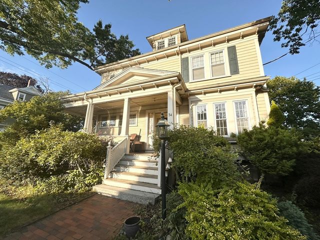 34 Rotch St, New Bedford, MA 02717