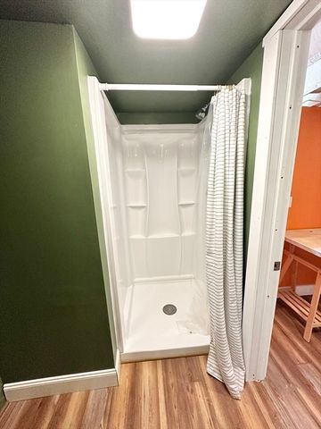 34 Rotch St, New Bedford, MA 02717