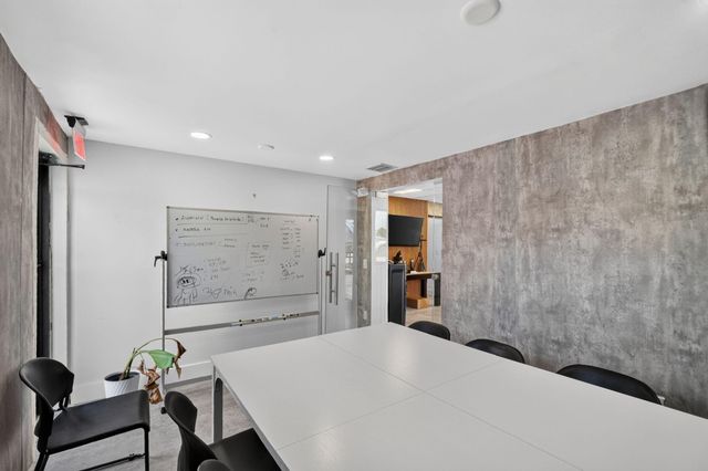 16811 NE 6th Avenue, North Miami Beach, FL 33162