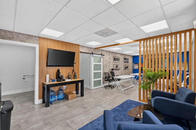 16811 NE 6th Avenue, North Miami Beach, FL 33162