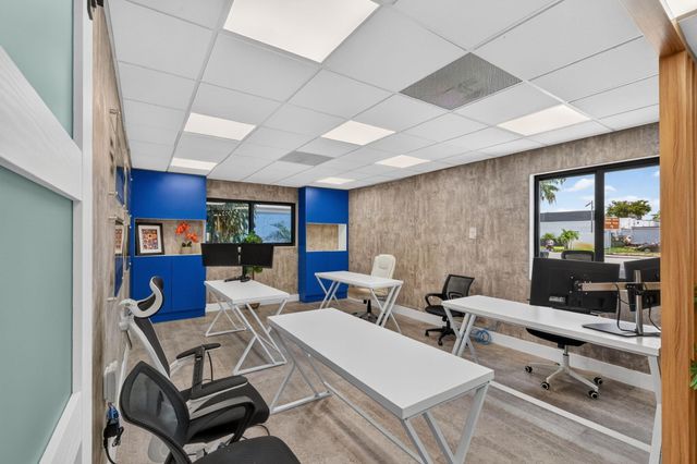 16811 NE 6th Avenue, North Miami Beach, FL 33162
