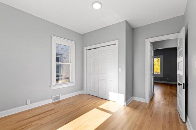 5529 W Rogers STREET, West Allis, WI 53219