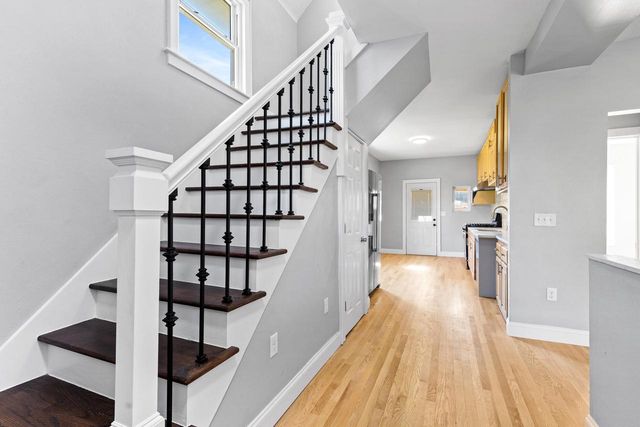 5529 W Rogers STREET, West Allis, WI 53219