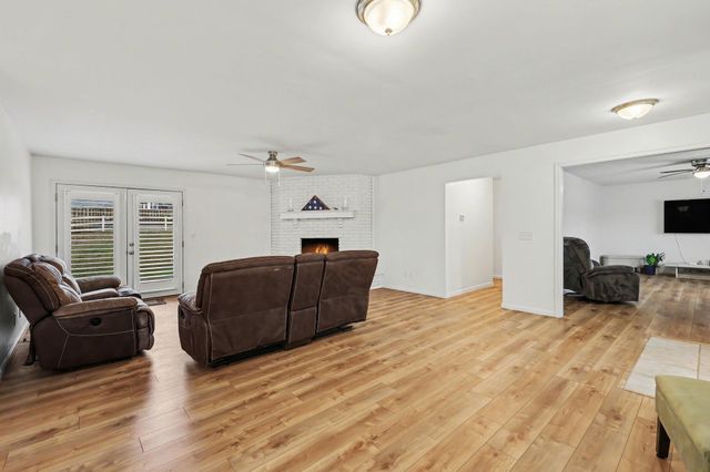 846 Mount Zion Road, Florence, KY 41042