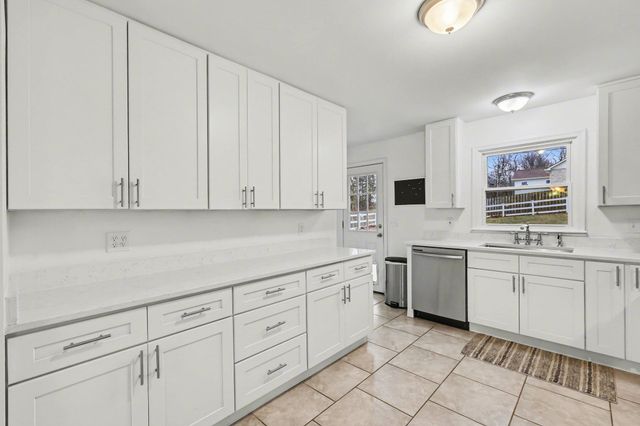 846 Mount Zion Road, Florence, KY 41042