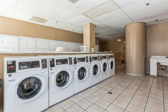 111 W Maple Street 3311, Chicago, IL 60610
