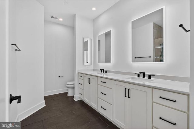 5354 ZENITH OLOOK, Bethesda, MD 20816