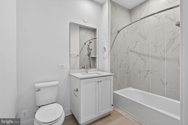 5354 ZENITH OLOOK, Bethesda, MD 20816