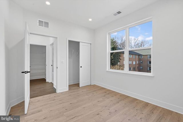 5354 ZENITH OLOOK, Bethesda, MD 20816