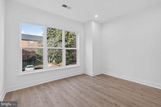 5354 ZENITH OLOOK, Bethesda, MD 20816