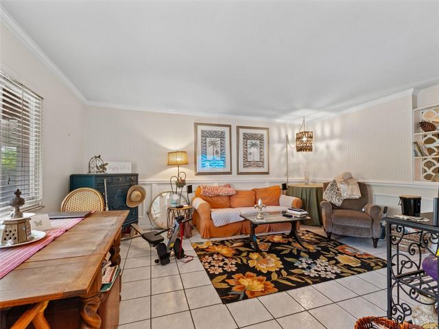 12510 NOREAST LAKE DRIVE, Tampa, FL 33612