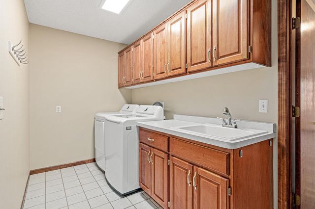 2600 91st Crescent N, Brooklyn Park, MN 55443