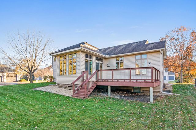 2600 91st Crescent N, Brooklyn Park, MN 55443