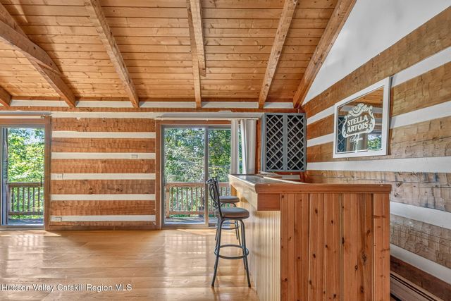 498 Rossway Road, Pleasant Valley, NY 12569