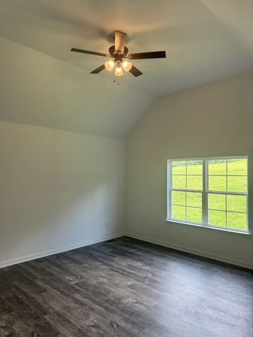 2075 Collier Rd, Lewisburg, TN 37091