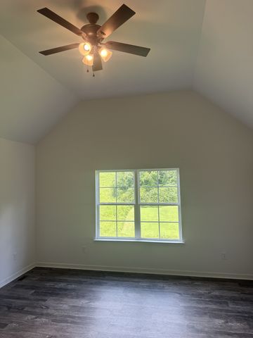 2075 Collier Rd, Lewisburg, TN 37091