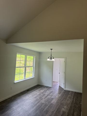 2075 Collier Rd, Lewisburg, TN 37091