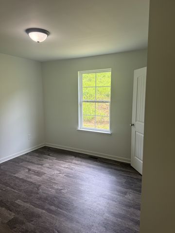 2075 Collier Rd, Lewisburg, TN 37091