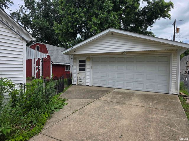 27 PARK Drive, North Pekin, IL 61554