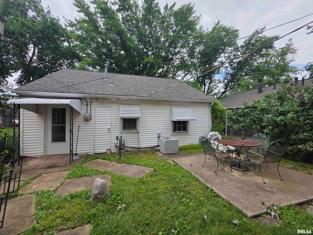 27 PARK Drive, North Pekin, IL 61554