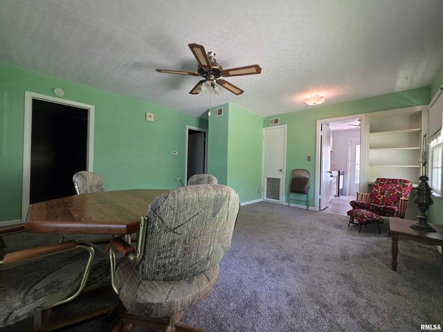 27 PARK Drive, North Pekin, IL 61554