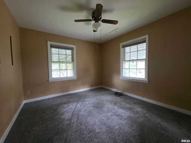 27 PARK Drive, North Pekin, IL 61554