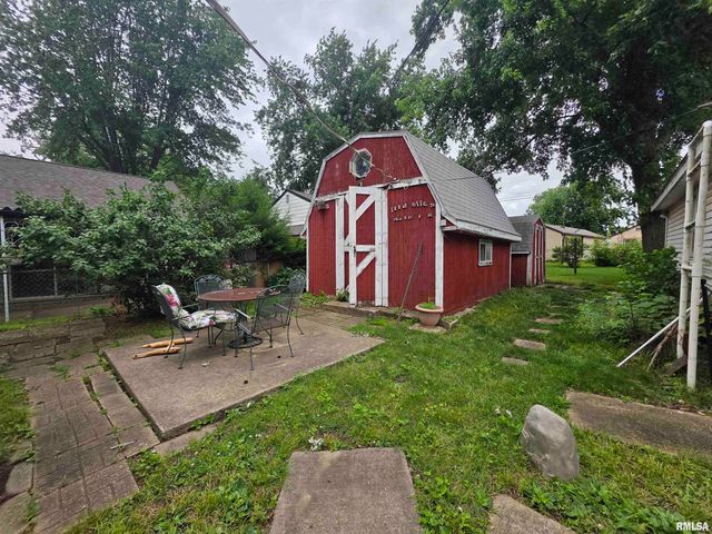 27 PARK Drive, North Pekin, IL 61554