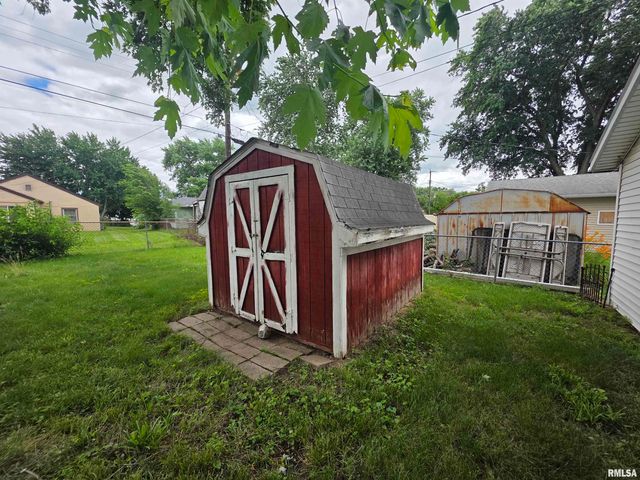 27 PARK Drive, North Pekin, IL 61554