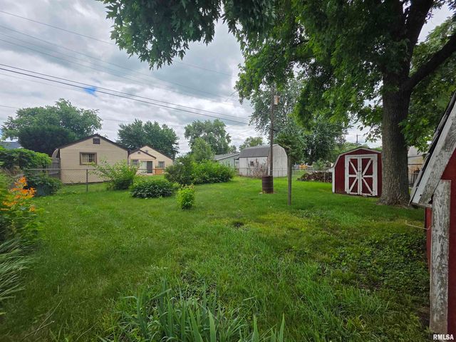 27 PARK Drive, North Pekin, IL 61554