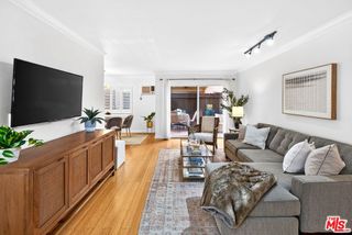 1154 S Barrington Avenue 114, Los Angeles, CA 90049