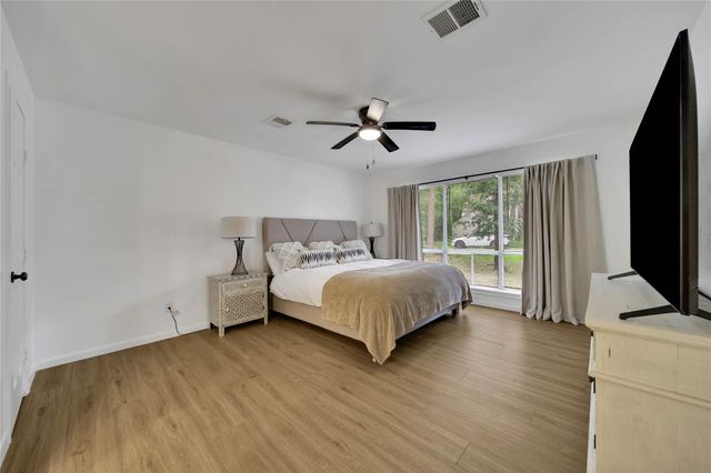 1 Marsh Millet Court, The Woodlands, TX 77380