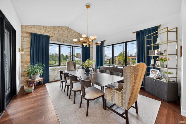 29929 Ridge Cove, Granger, IN 46530