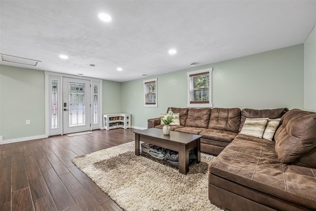131 Vista Terrace, Muskegon, MI 49442